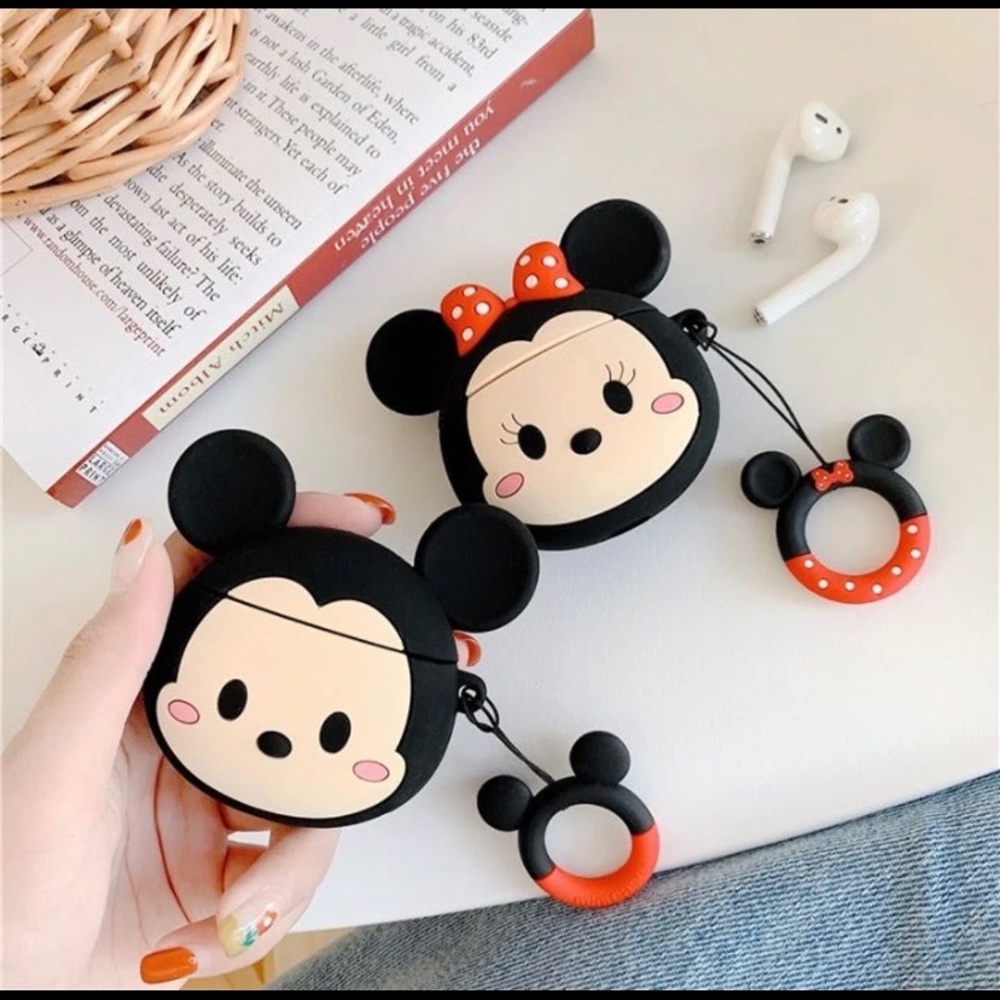 AirPods case/skin Mickey/Minnie